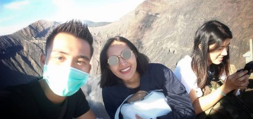 Pelancongan Gunung Bromo Crater Surabaya
